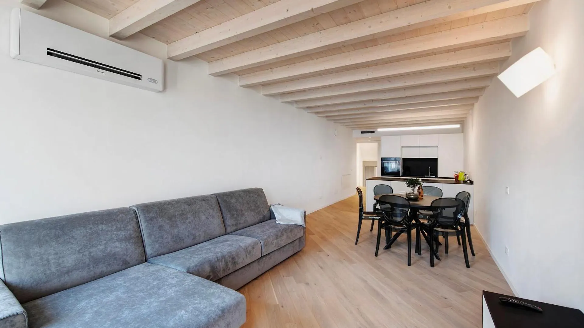Aa Imbarcadero Apartments Salò