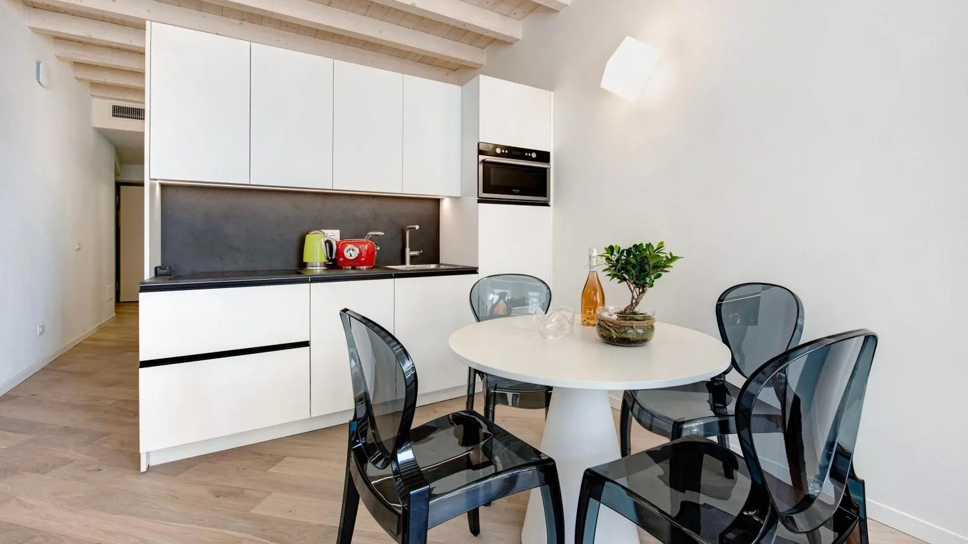 Aa Imbarcadero Apartments Salo 0*,  Italy